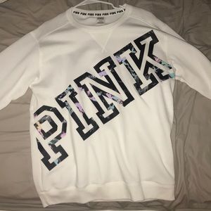 VS Pink Crew Sweatshirt Size M